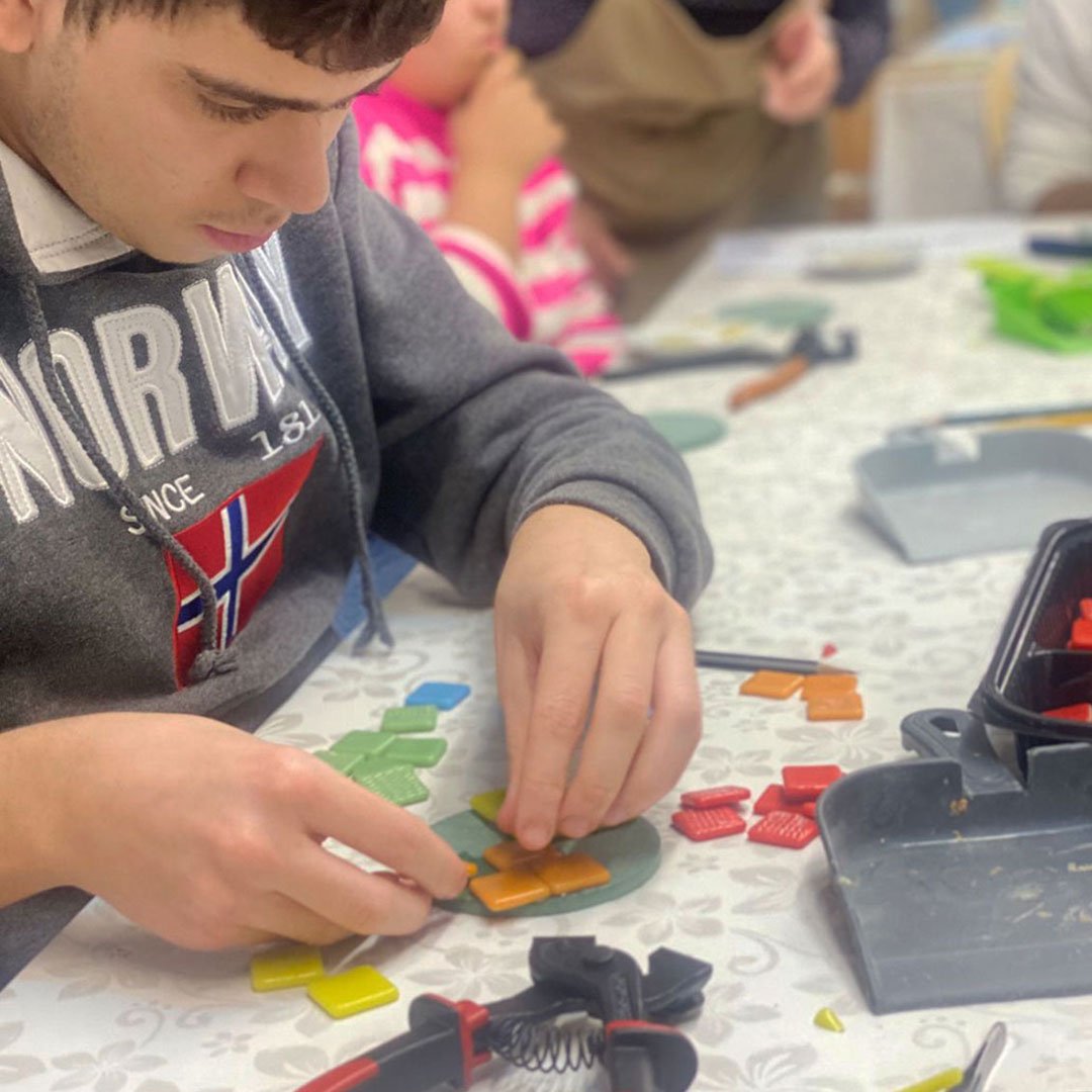 Art workshop photo 16