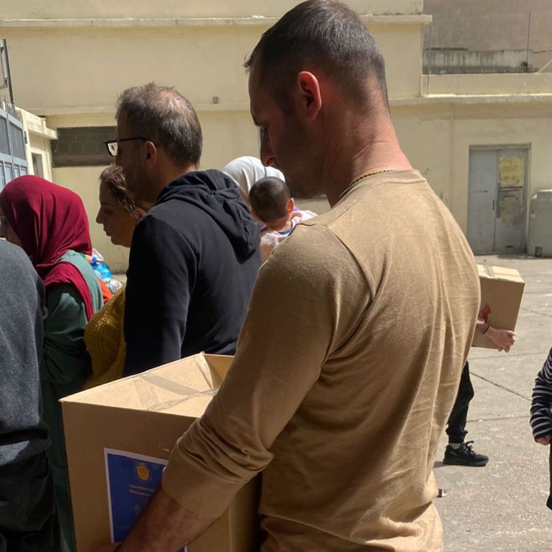 Beirut Community Center food parcel distribution at Furn El Chebbak - image 1
