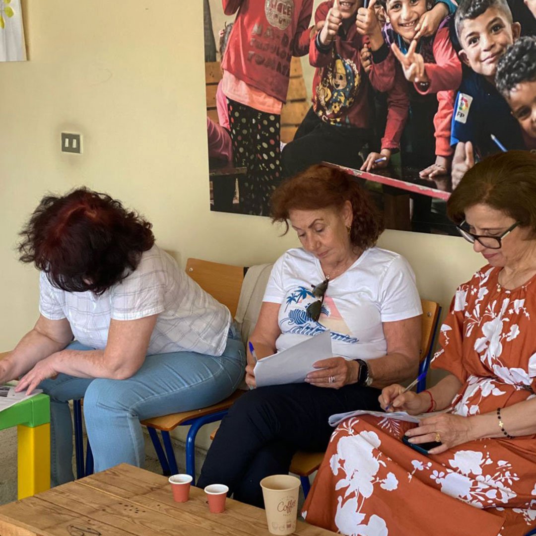 Participants learning storytelling skills