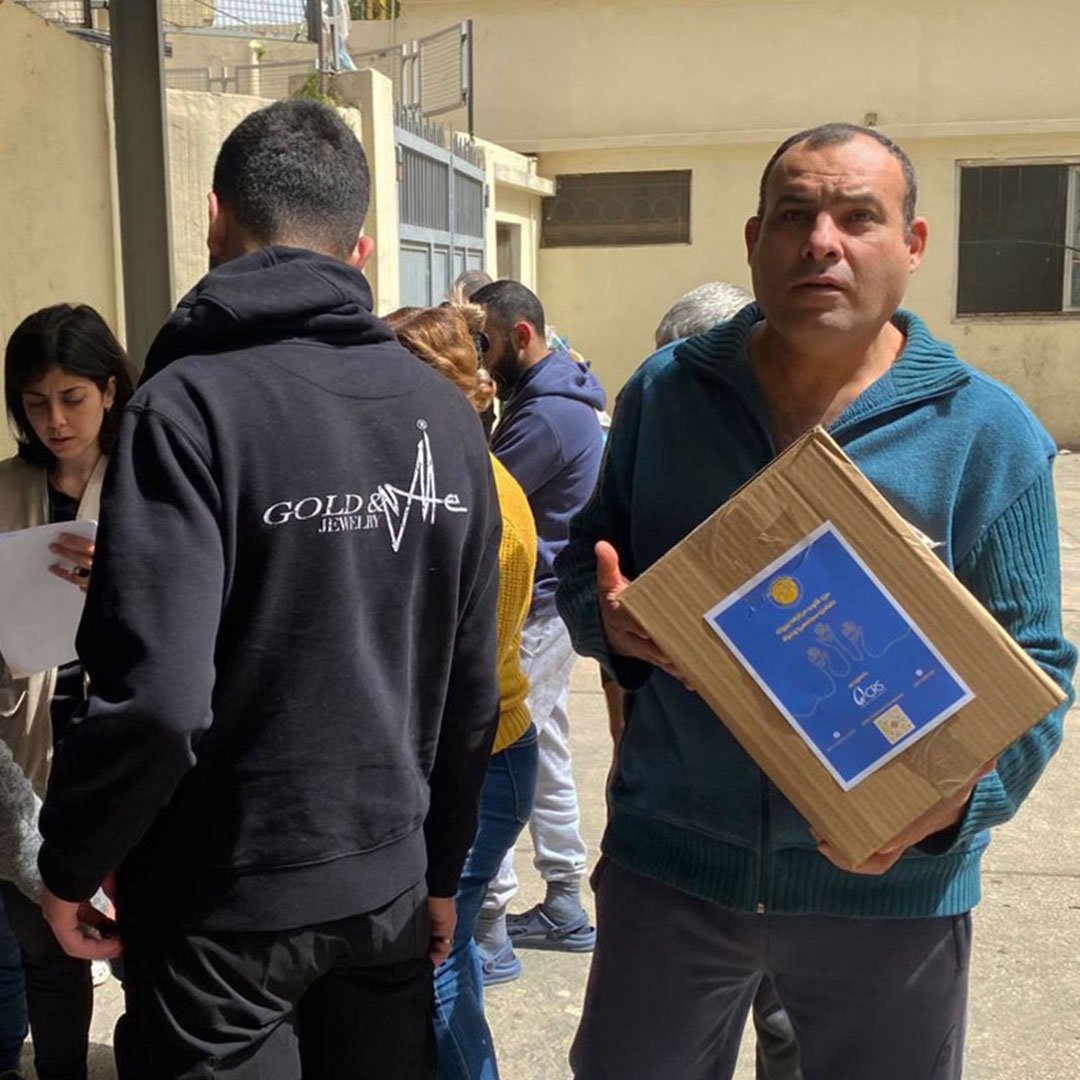 Beirut Community Center food parcel distribution at Furn El Chebbak - image 7
